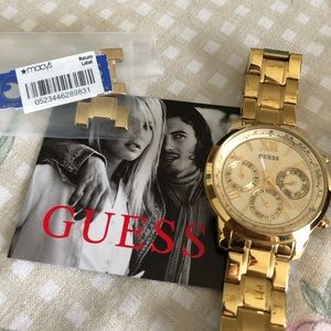 Men’s Gold Guess Watch
